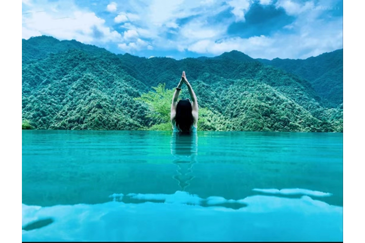 湘粵行郴州五指峰霧凇、丹霞高椅嶺、裕后街、藍(lán)山源溫泉、云門(mén)山3日游